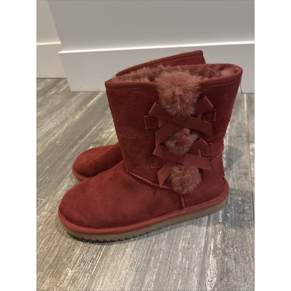 Kookaburra By Ugg Victoria Short Suede Bow Boots Red Size 7 Coquette Winter Cozy